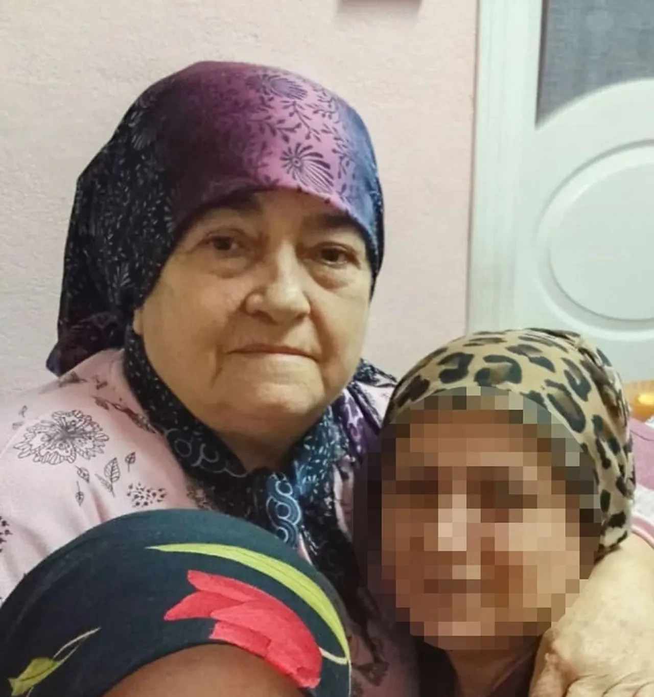 Altınları için canide öldürüldü! Aile sinir krizi geçirdi: 'Ablama işkence etmişler'
