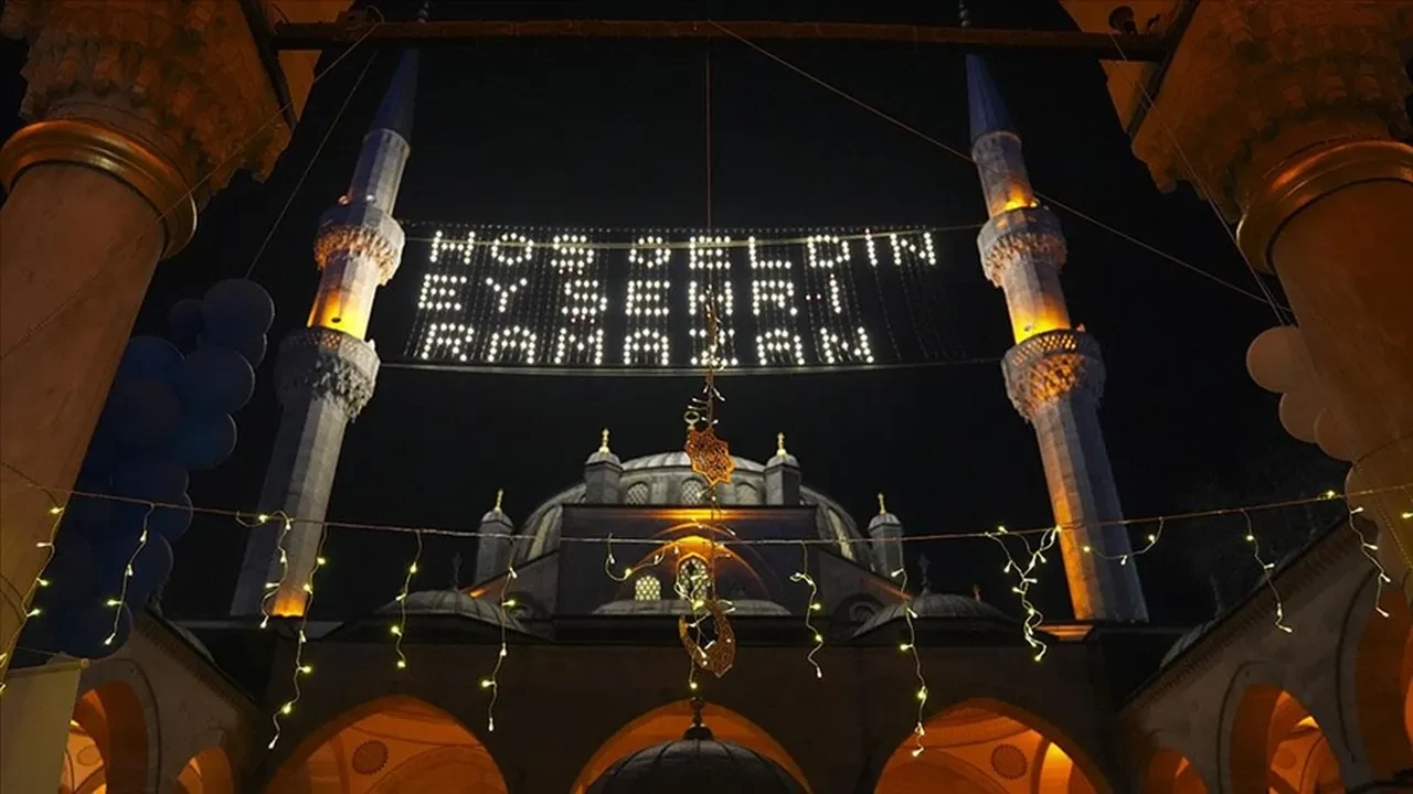 Ara tatil Ramazan Bayramı ile birleşecek mi? 2. Dönem ara tatilin başlamasına sayılı günler kaldı