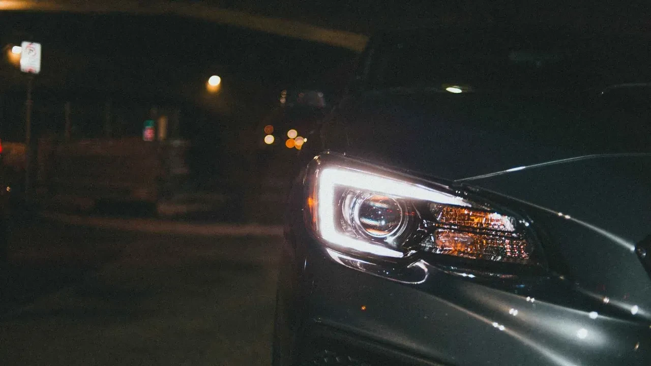 Beyaz far yasağı ne zaman başlıyor? Xenon far yasağının cezası gündem oldu
