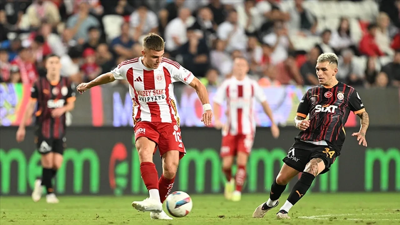 Galatasaray Antalyaspor CANLI nereden izlenir? Maç başlıyor