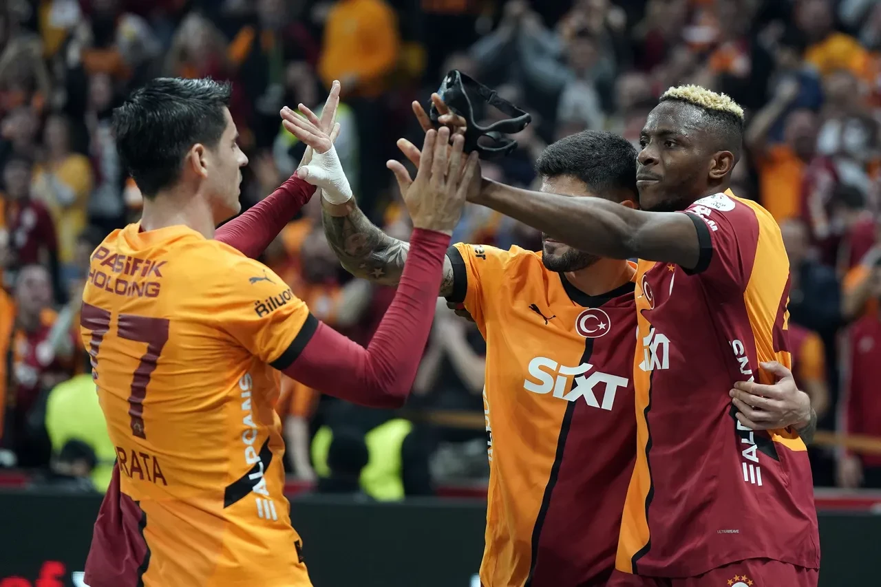Galatasaray Antalyaspor maçı kaç kaç bitti? Sarı kırmızılılardan dört dörtlük mücadele