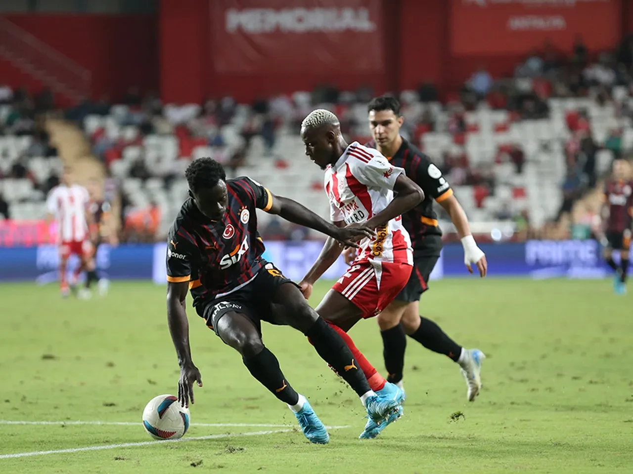 Galatasaray Antalyaspor nereden izlenir? GS Antalyaspor maçı hangi kanalda yayınlanacağı belli oldu