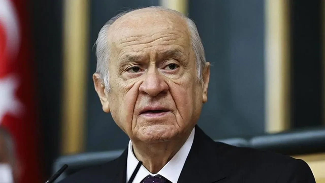 MHP Genel Başkanı Bahçeli'den, Bakan Memişoğlu'na Tıp Bayramı mesajı