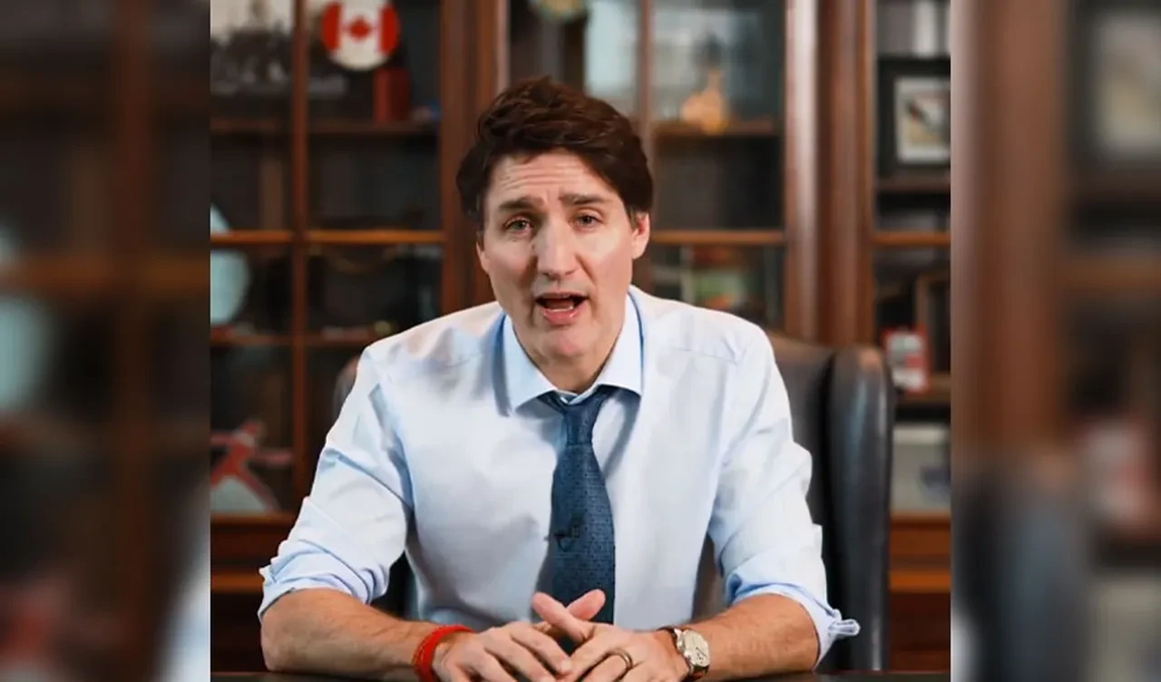 Trump'ın alay ettiği Başbakan Justin Trudeau'dan videolu veda: 'Hey Kanada, son bir şey daha'