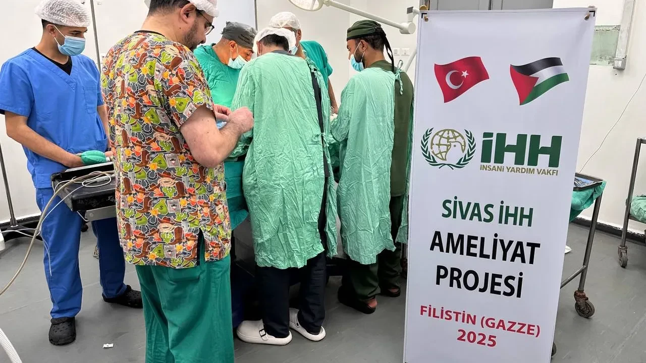 Türk doktorlardan Gazzeli yaralılara ameliyat desteği! 357 ameliyat gerçekleştirildi