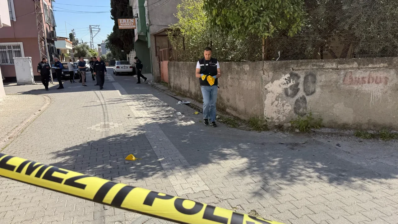 Adana'da damat vahşeti! Evi basıp kurşun yağdırdı: Ölü ve yaralılar var