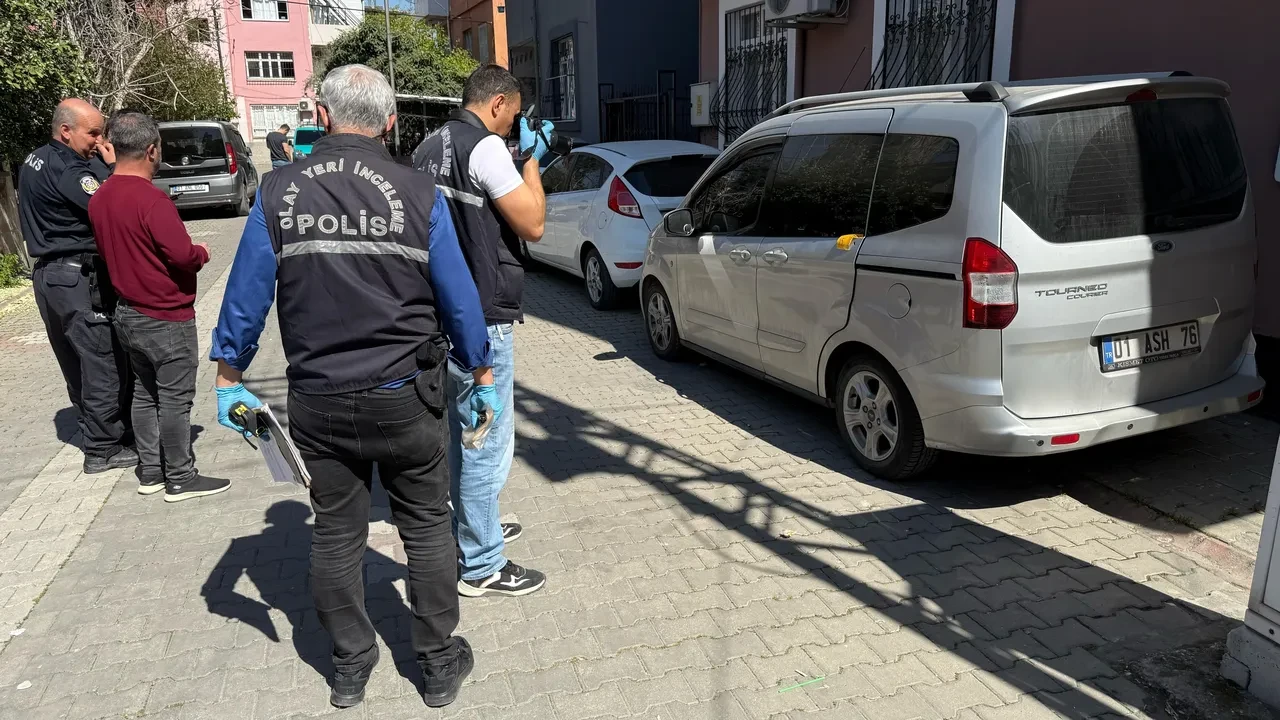 Adana'da damat vahşeti! Evi basıp kurşun yağdırdı: Ölü ve yaralılar var