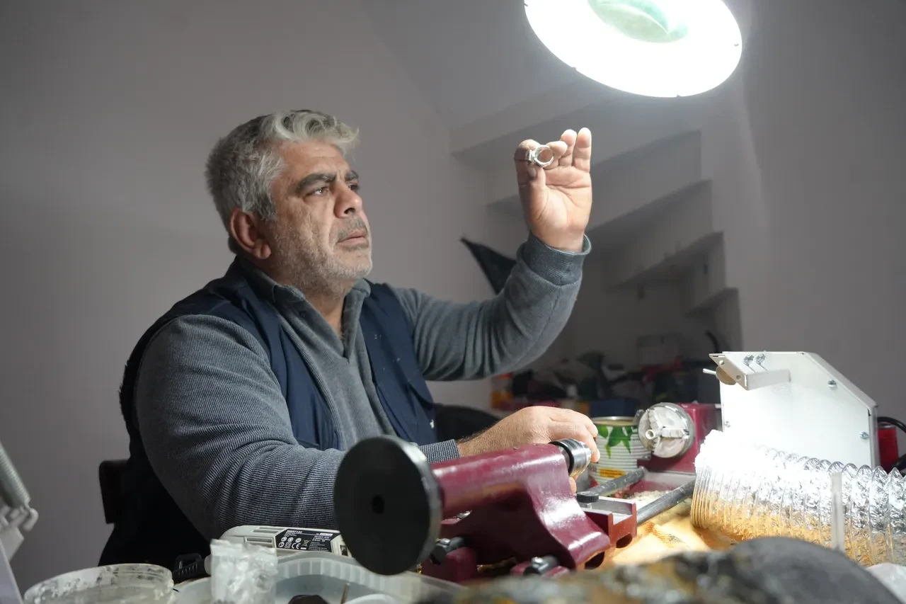 Doğadan servet çıkıyor! Dağlardan gelen hazine altına kafa tutup dolarla satılıyor