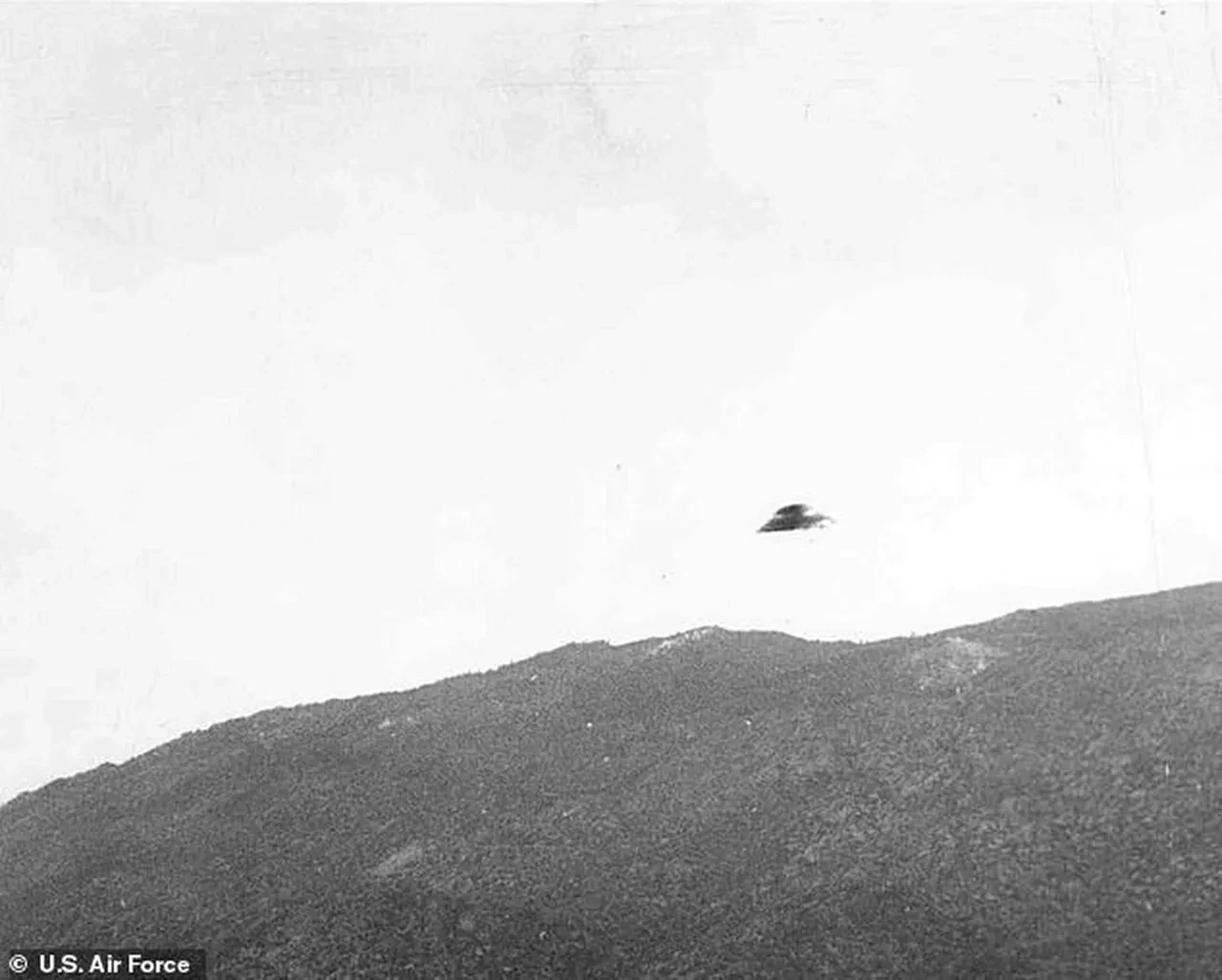 Ay'a giden NASA astronotunun eşi konuştu! Kocasının UFO'larla yaşadığı olayları ilk kez açıkladı