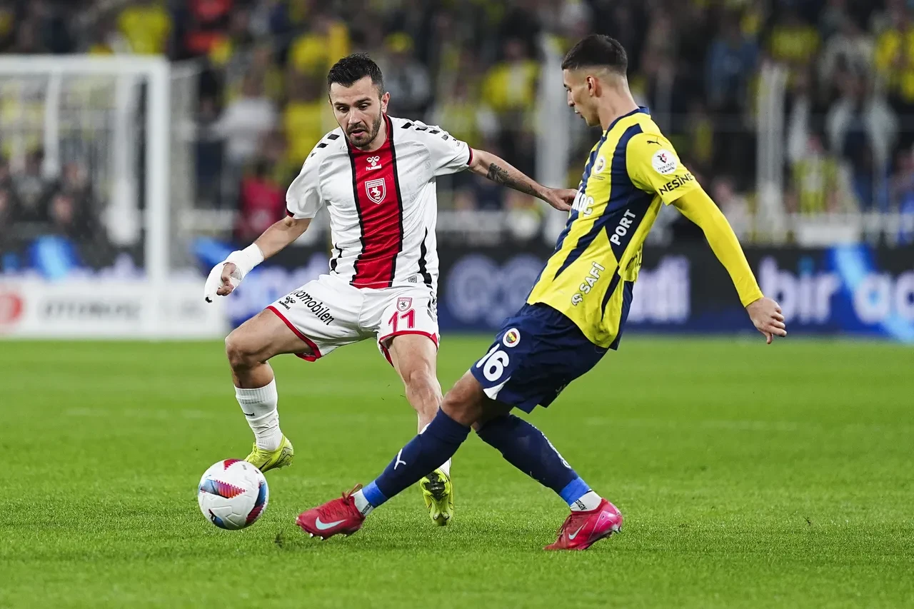Fenerbahçe Samsunspor ile 0-0 berabere kaldı!