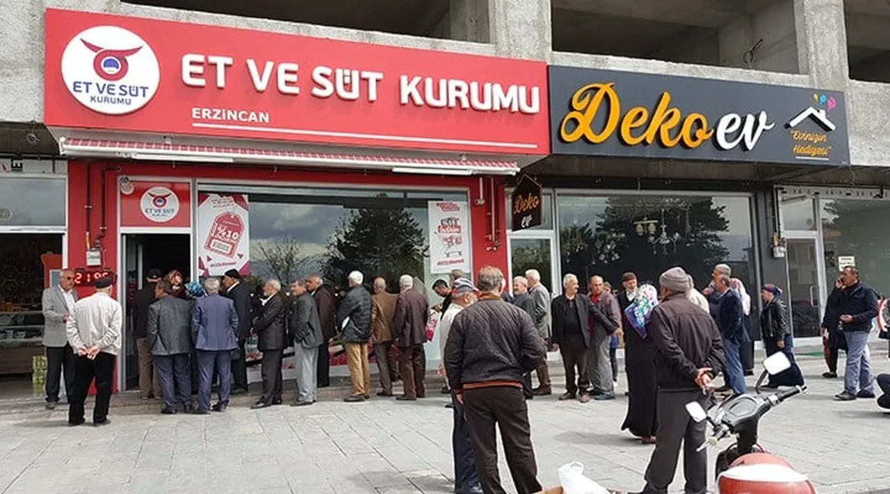 Vatandaşa et fiyatında stokçu kazığı! Ucuz etleri kota oyunu ile aldılar
