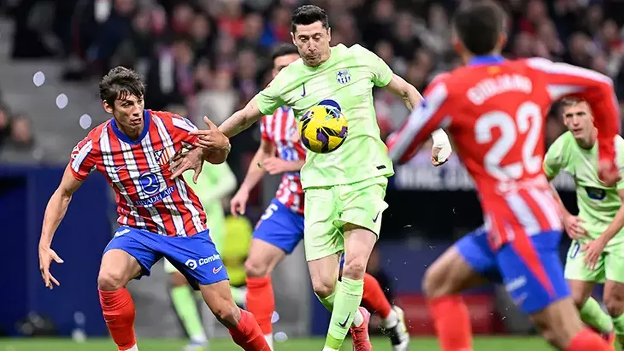 Atletico Madrid Barcelona maçı kaç kaç bitti? Barcelona rakibini 90+’da devirdi