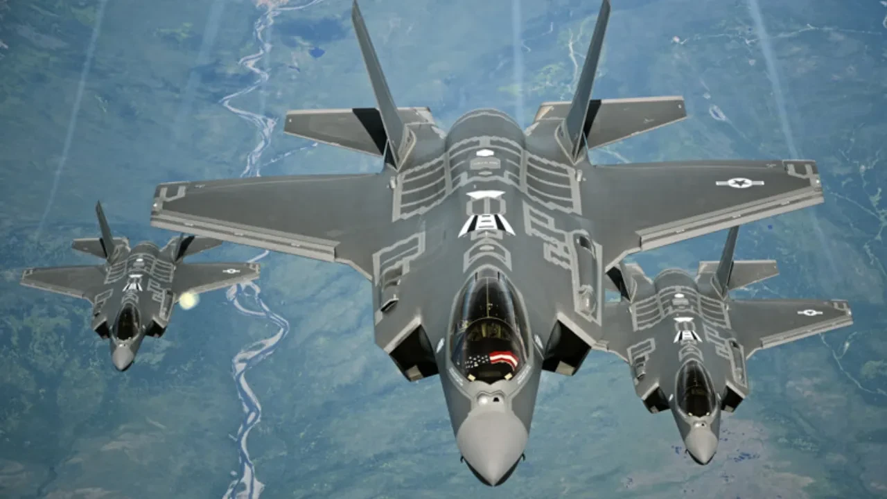 NATO, ABD’nin F-35 uçaklarını tartışmaya başladı