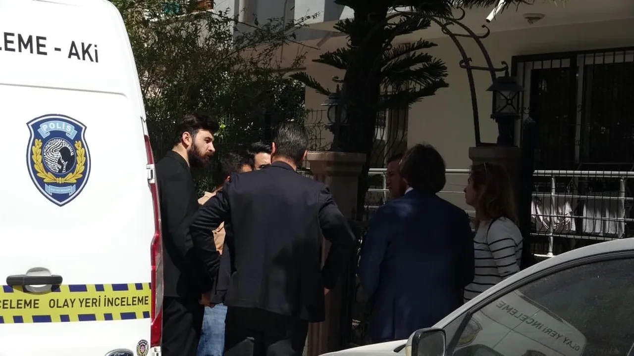 Antalya'da vahşet! Tartıştığı babasını bıçaklayarak katletti