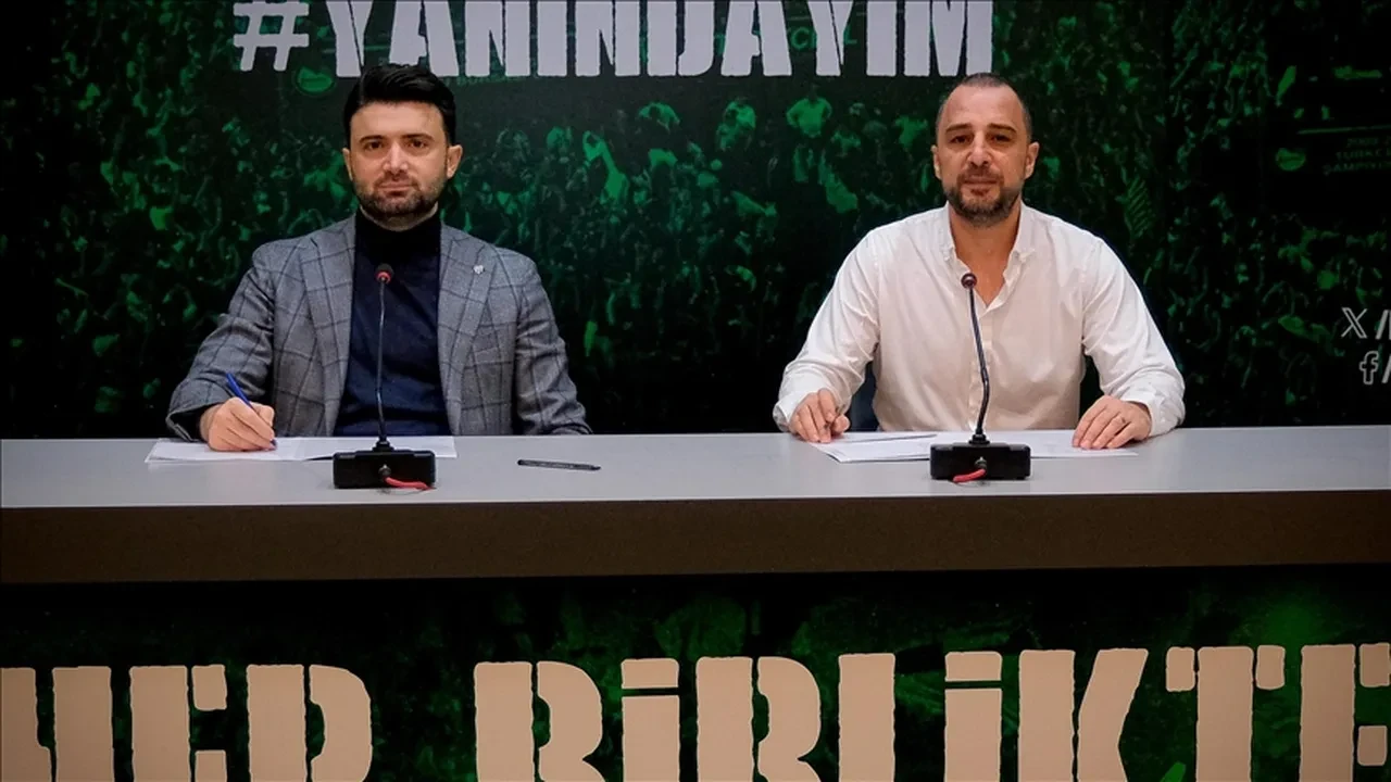 Bursaspor teknik direktörü kim olduğu açıklandı! Adem Çağlayan kidmir, hangi takımları çalıştırdı?