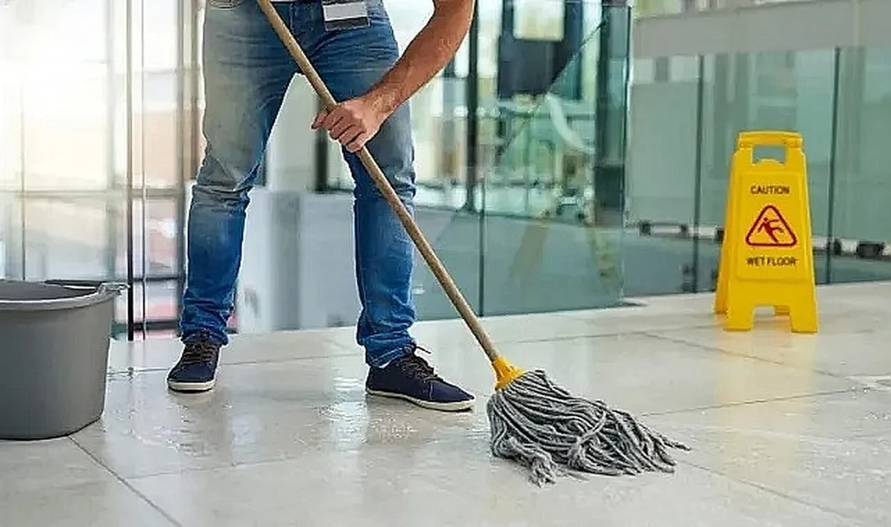 Oyun şirketinden gündem olan iş ilanı! Temizlik personeline 43 bin TL maaş: İşte başvuru detayları...