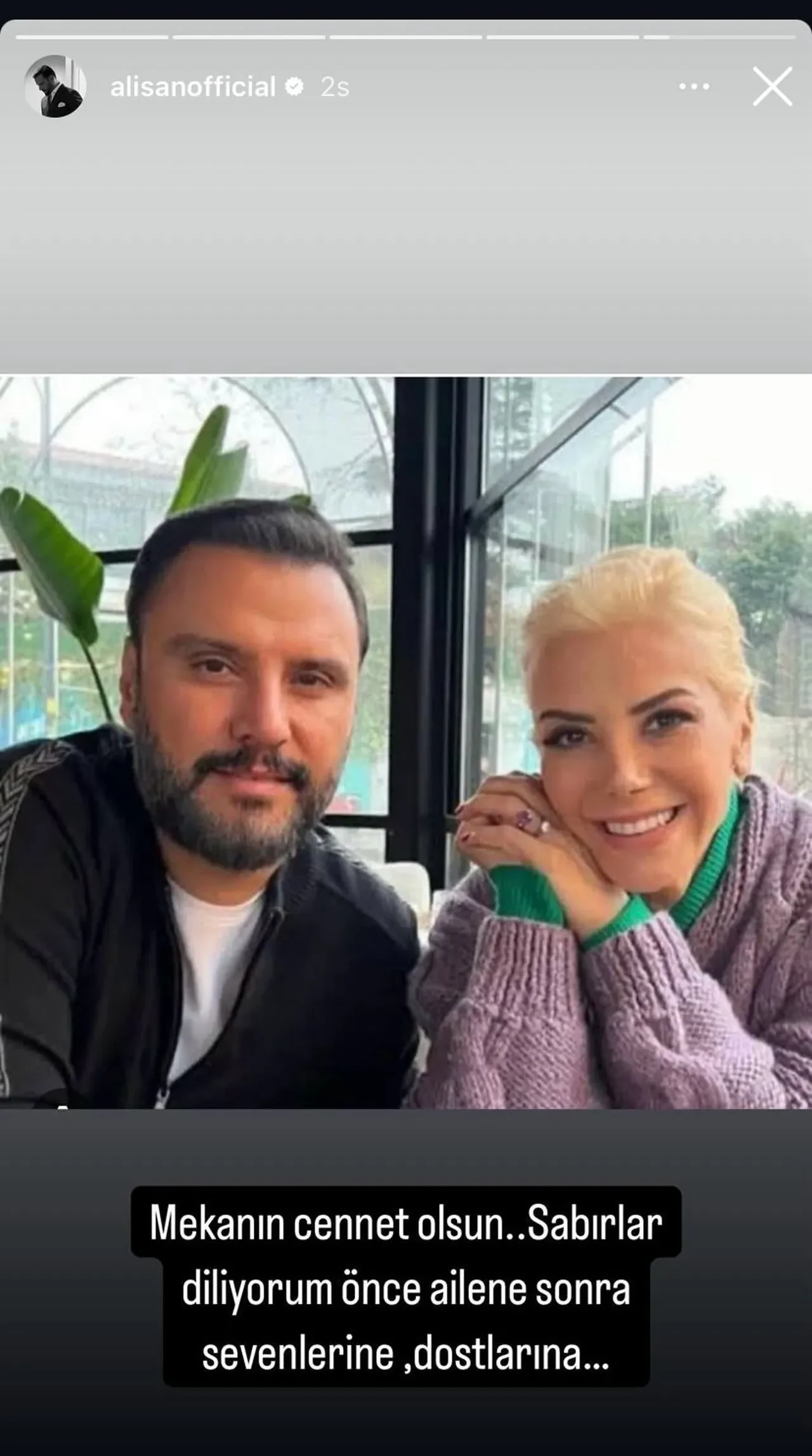 Tanyeli'nin vefatı sonrası peş peşe paylaşımlar geldi! İşte ünlü isimlerin veda mesajları! 