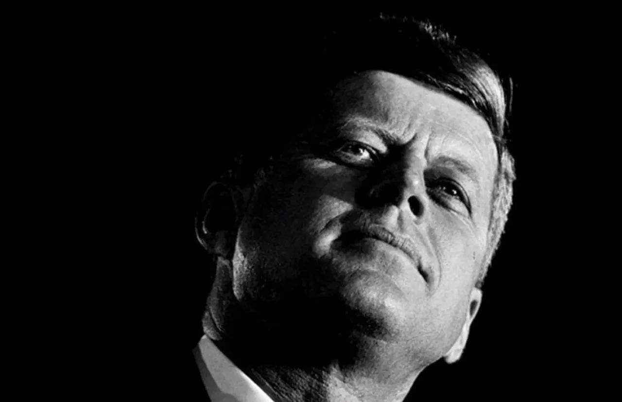 Amerika’nın karanlık dosyası açıldı: Kennedy suikastına dair 1123 belge yayımlandı