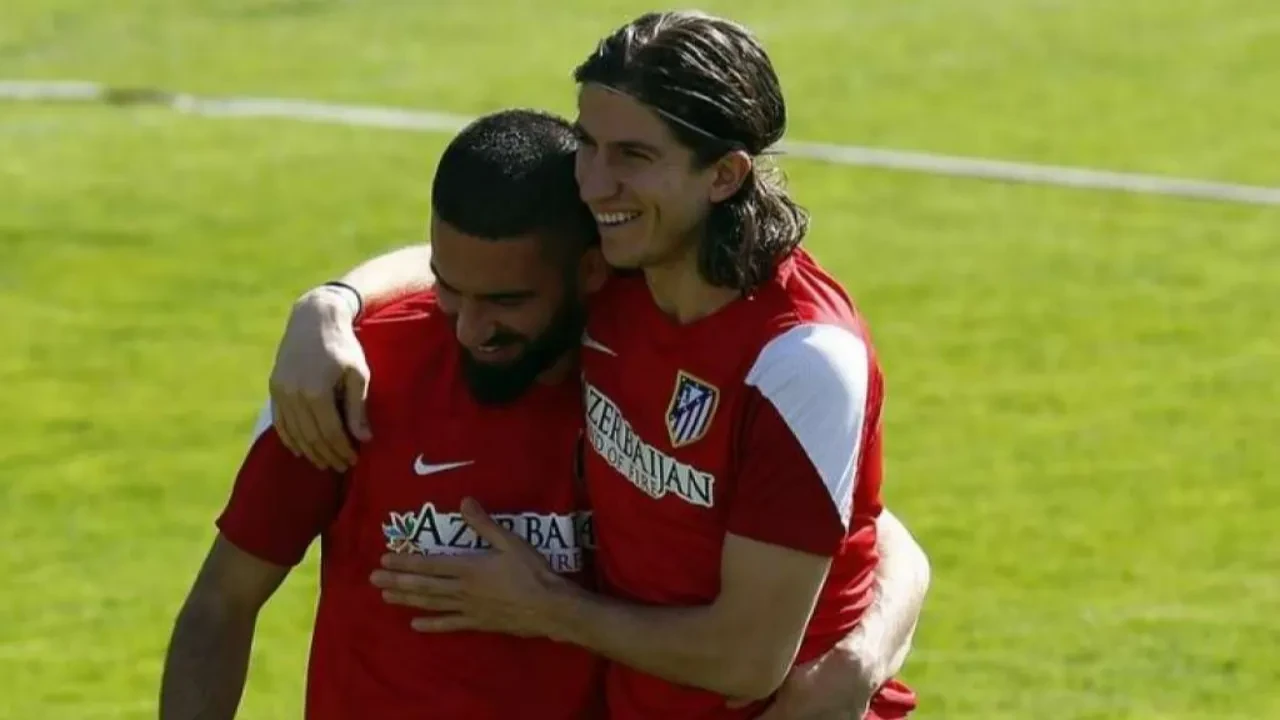 Arda Turan'ın arkadaşı tarih yazıyor! Filipe Luis Flamengo'da kupa kazanmaya devam ediyor