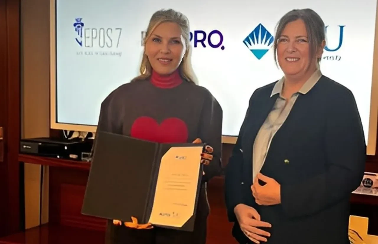 Arzu Sabancı mezun oldu! Sınav sorularını sosyal medyadan paylaştı