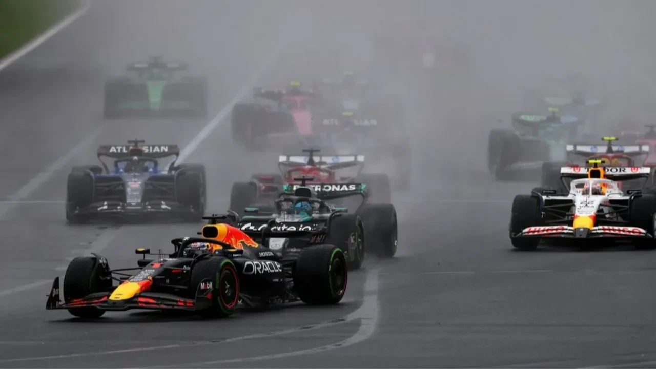 Formula 1'de sezonun ikinci yarışı! Rota Çin Şanghay Pisti