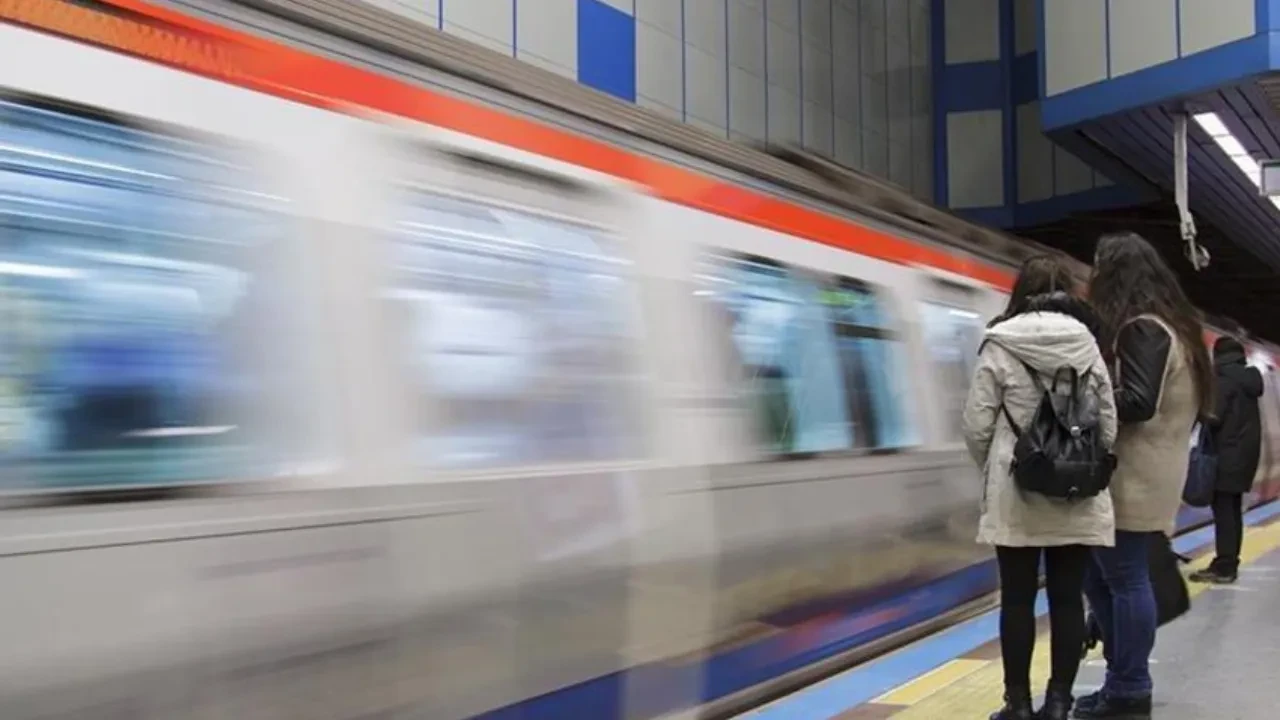 İstanbul'da bazı metro seferleri durduruldu