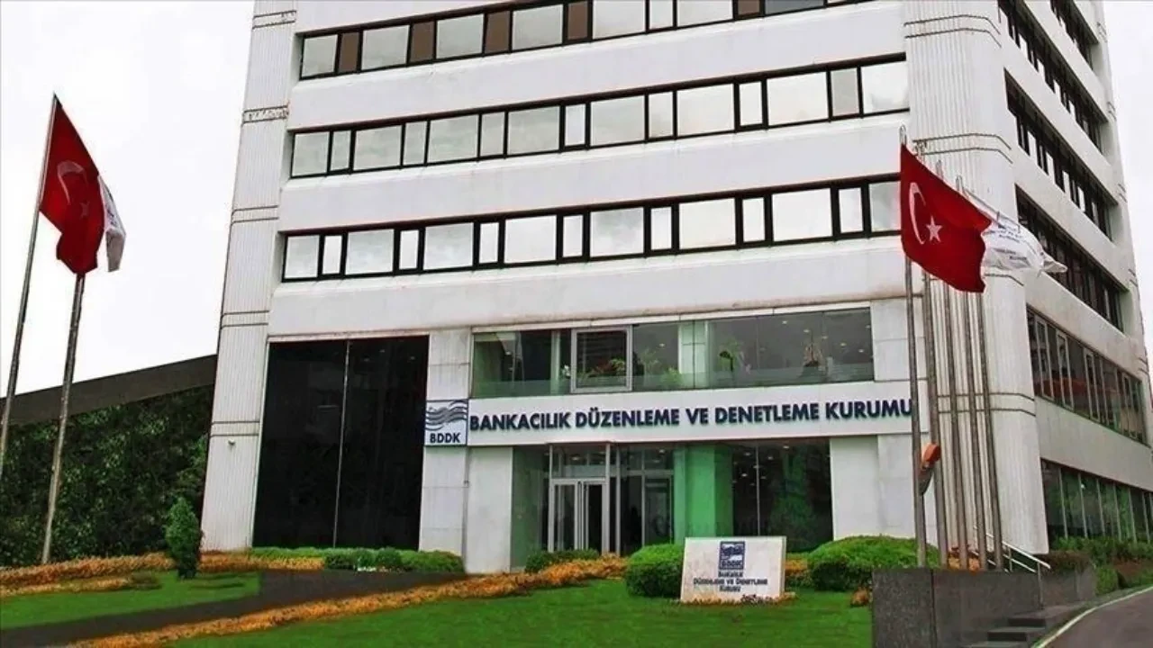 Kalkınma ve yatırım bankalarının vereceği kredilere sınırlama