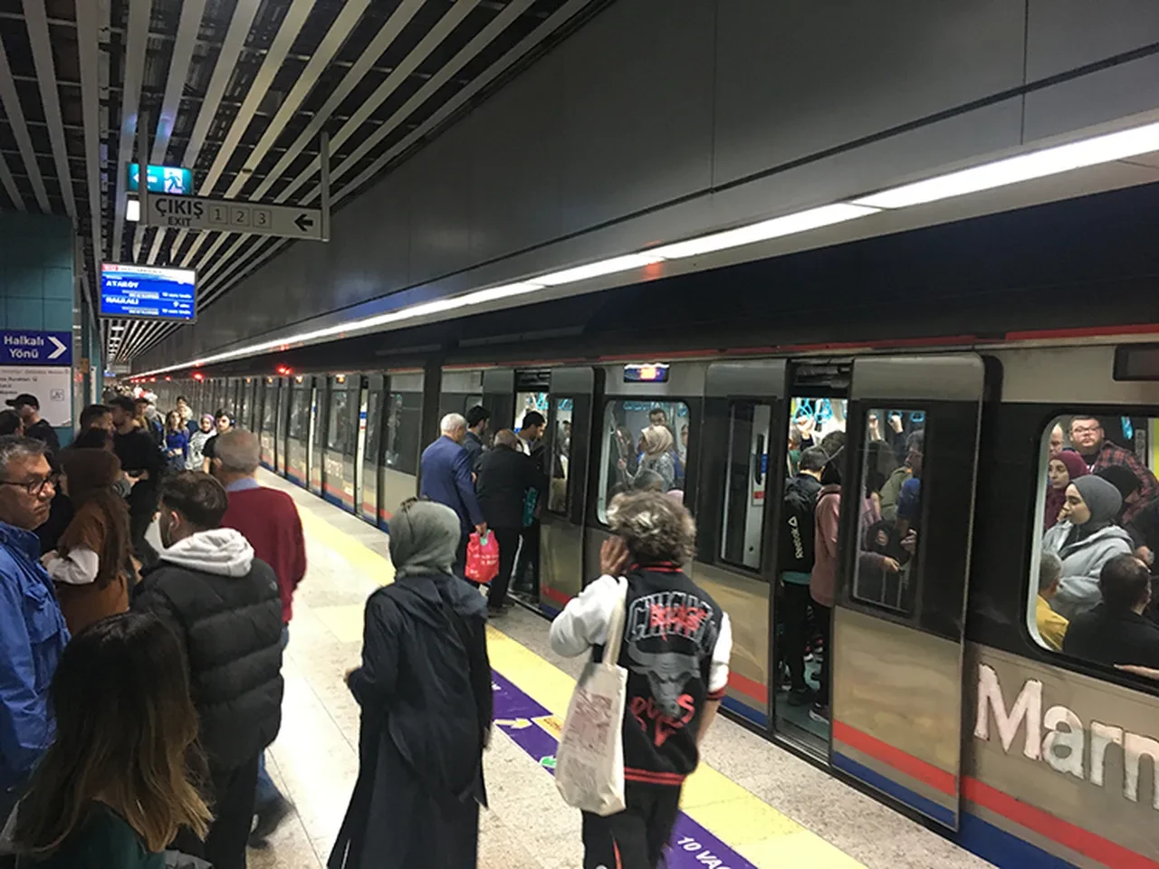 Marmaray, metrobüs çalışıyor mu? 19 Mart sefer durumu gündem oldu