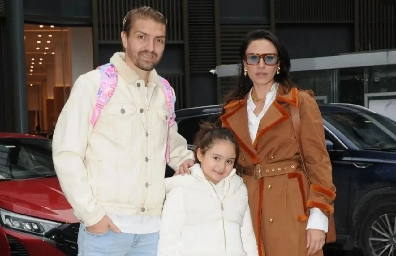 Şükran Ovalı Caner Erkin ile nasıl tanıştığını anlattı: Sevmiyordum ben 