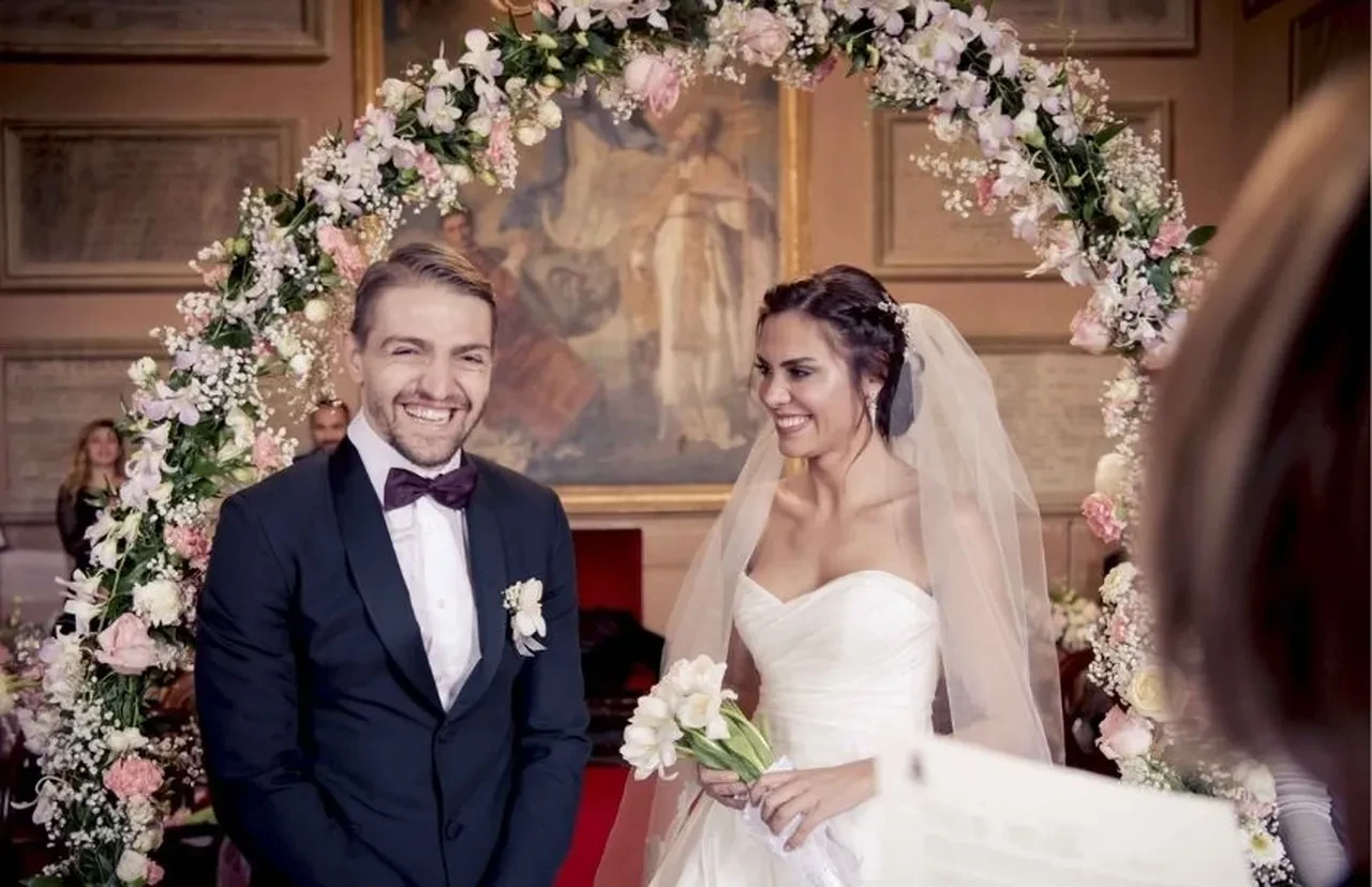 Şükran Ovalı Caner Erkin ile nasıl tanıştığını anlattı: Sevmiyordum ben 