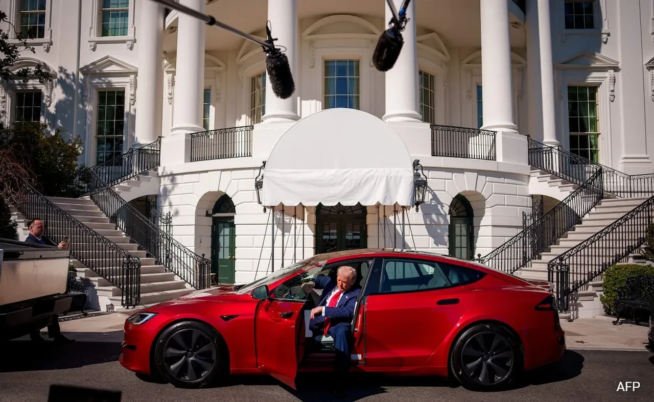 Donald Trump Tesla