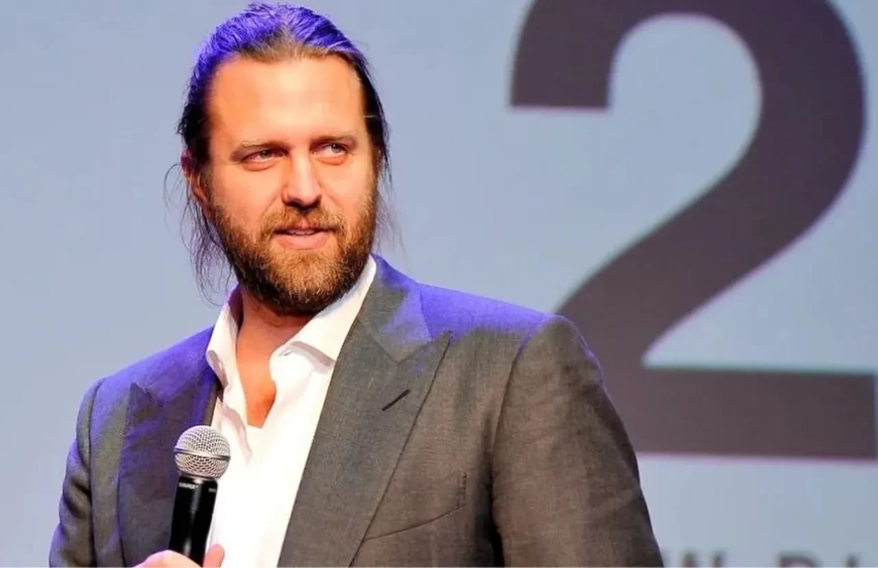 Yönetmen Carl Erik Rinsch Netflix'i 11 milyon dolar dolandırdığı suçlamasıyla tutuklandı