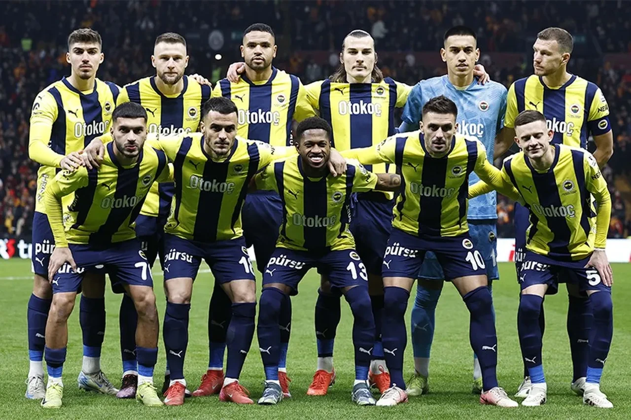 Fenerbahçe Antalyaspor'u 3-0 mağlup etti!