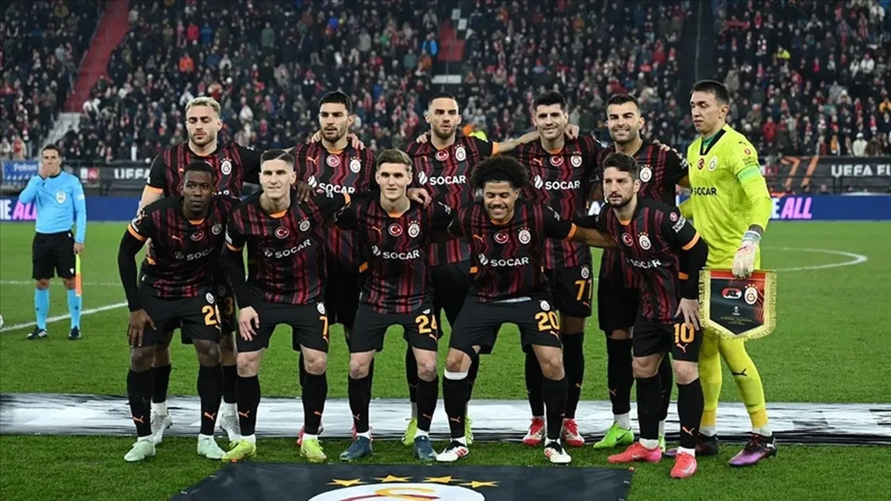 Kasımpaşa Galatasaray maç kadrosu, ilk 11! Okan Buruk karşılaşmada yok