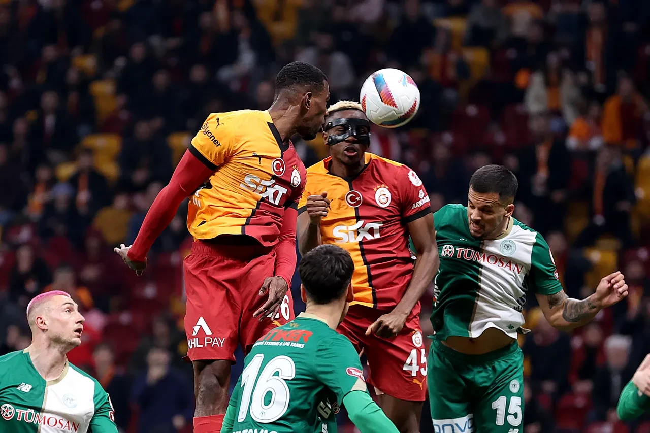 Kasımpaşa Galatasaray maç kadrosu, ilk 11! Okan Buruk karşılaşmada yok
