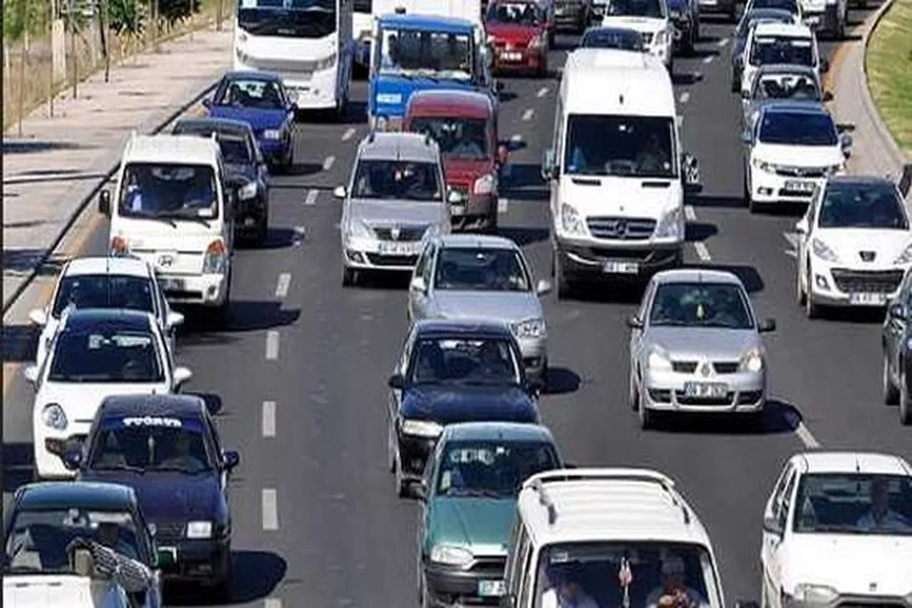 Magandalara geçit yok! Trafik suçlarına hapis cezası geliyor: Para cezaları da katlanacak