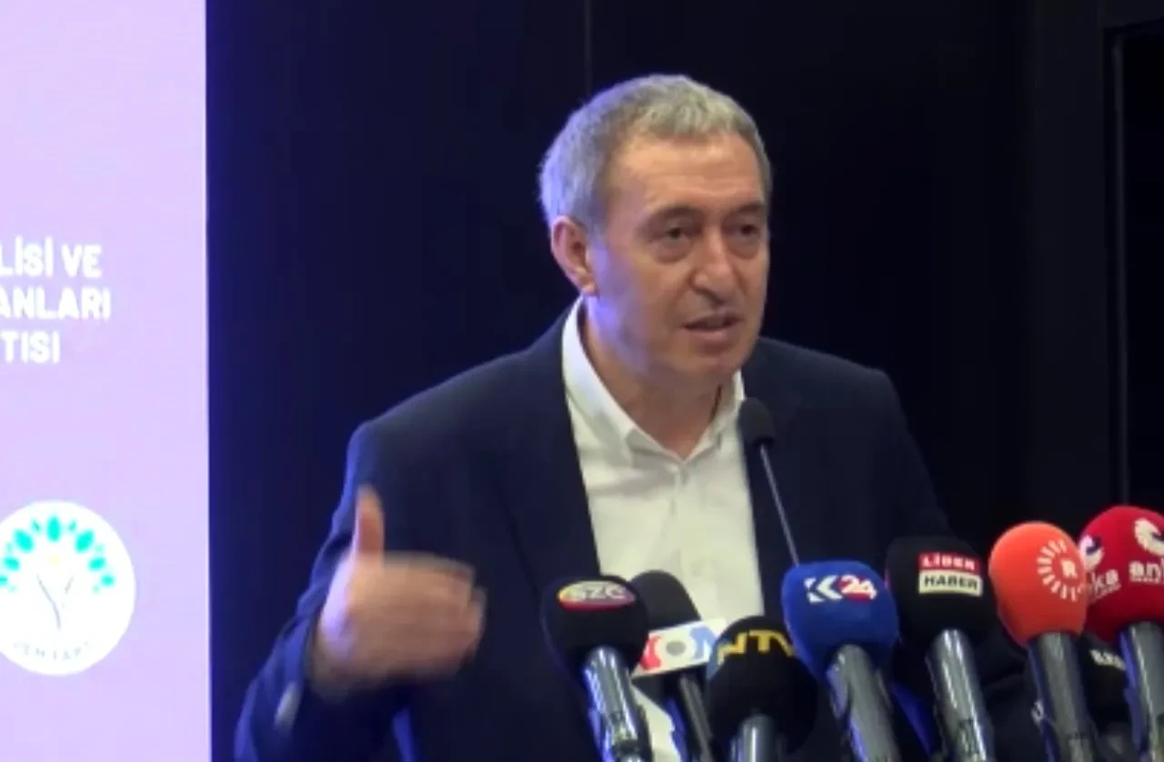 Abdullah Öcalan'dan PKK'ya fesih çağrısı sonrası DEM Parti'den yeni açıklama!
