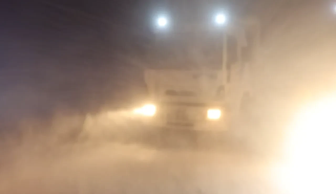 Kar ve tipi ulaşımı durdurdu: Nevşehir-Aksaray Karayolu'unda araçlar mahsur kaldı!