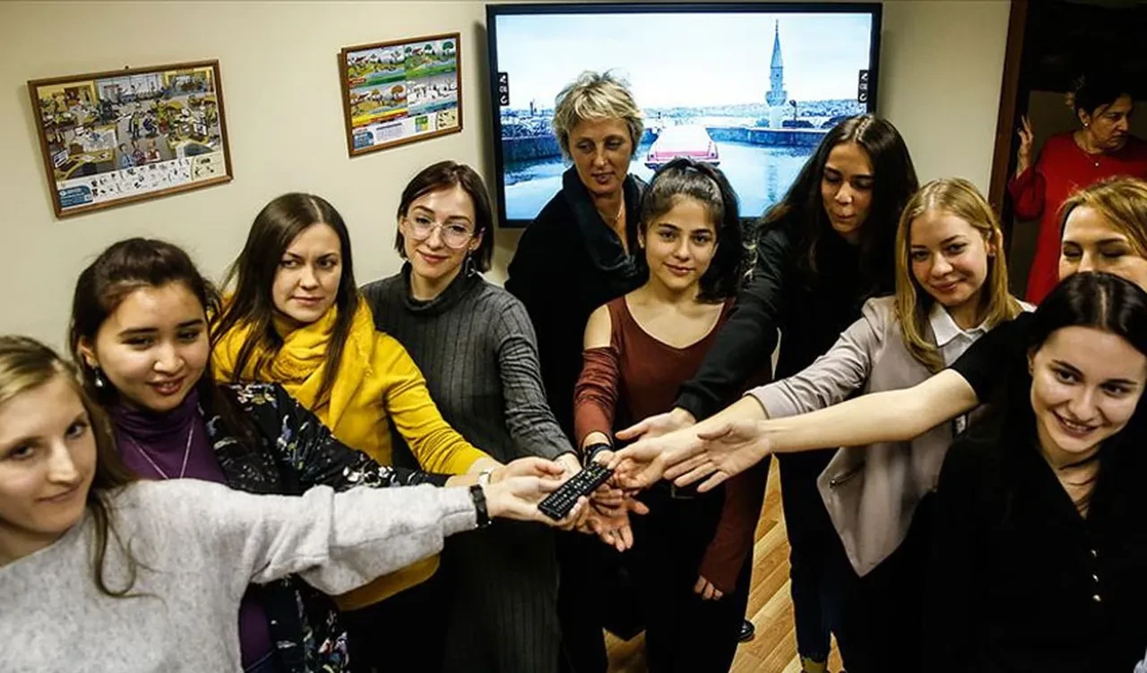 'Rusya Gazileri'nden Türk dizilerine yasak çağrısı: 'Aile yapısını tehdit ediyor'