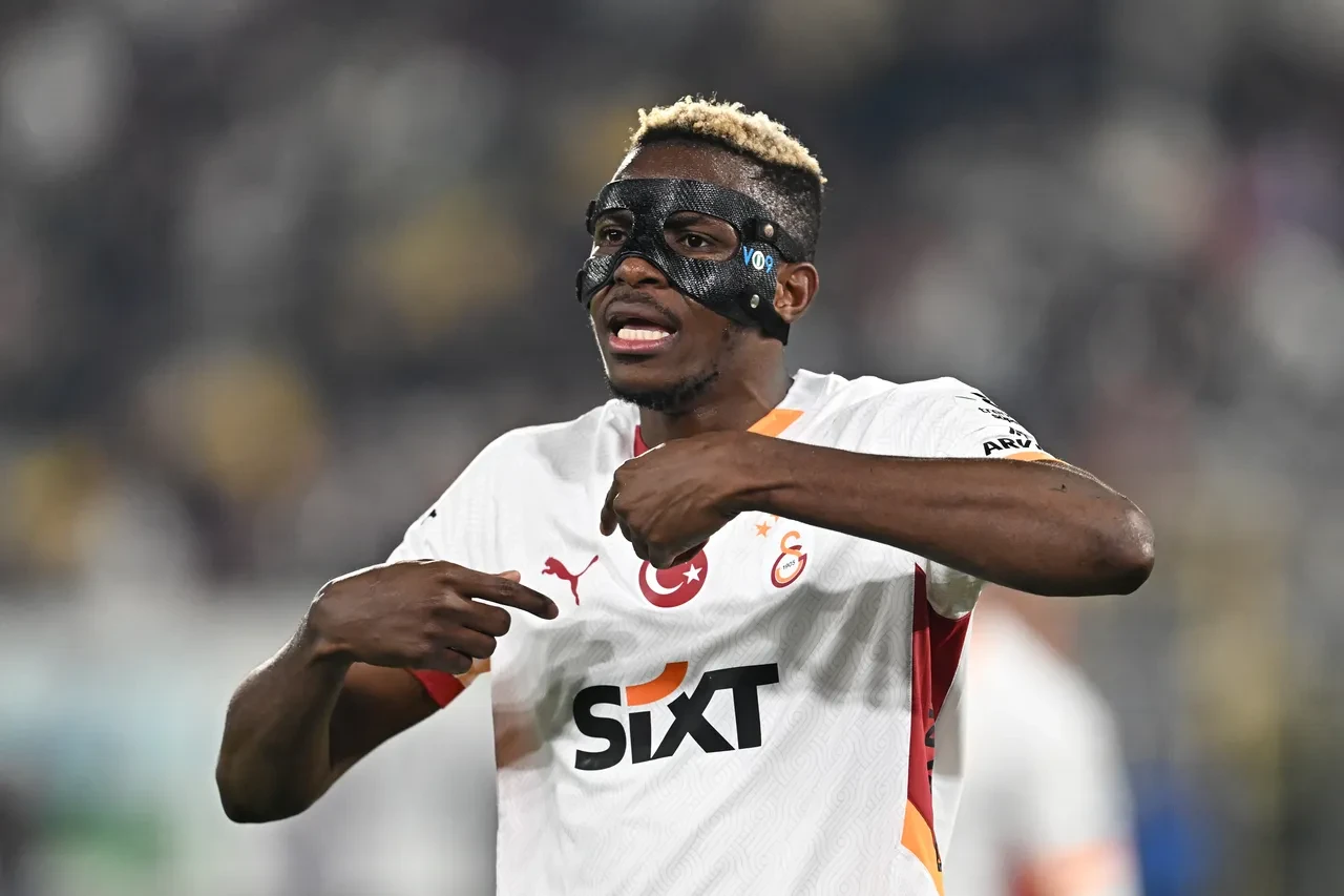 Victor Osimhen transferi için dev takas! Takımın yarısını gönderip onu alacaklar