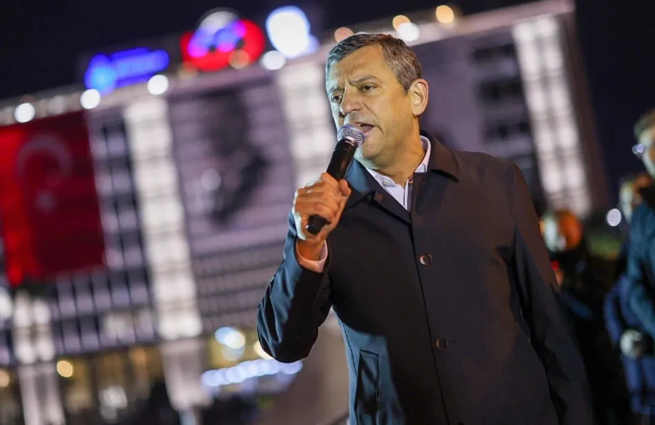 Aslı Baykal CHP yönetimine ateş püskürdü! İstifaya davet etti