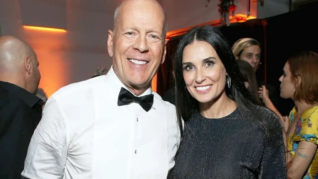 Bruce Willis'in son hali ortaya çıktı! Demi Moore eski eşini hiç yalnız bırakmıyor