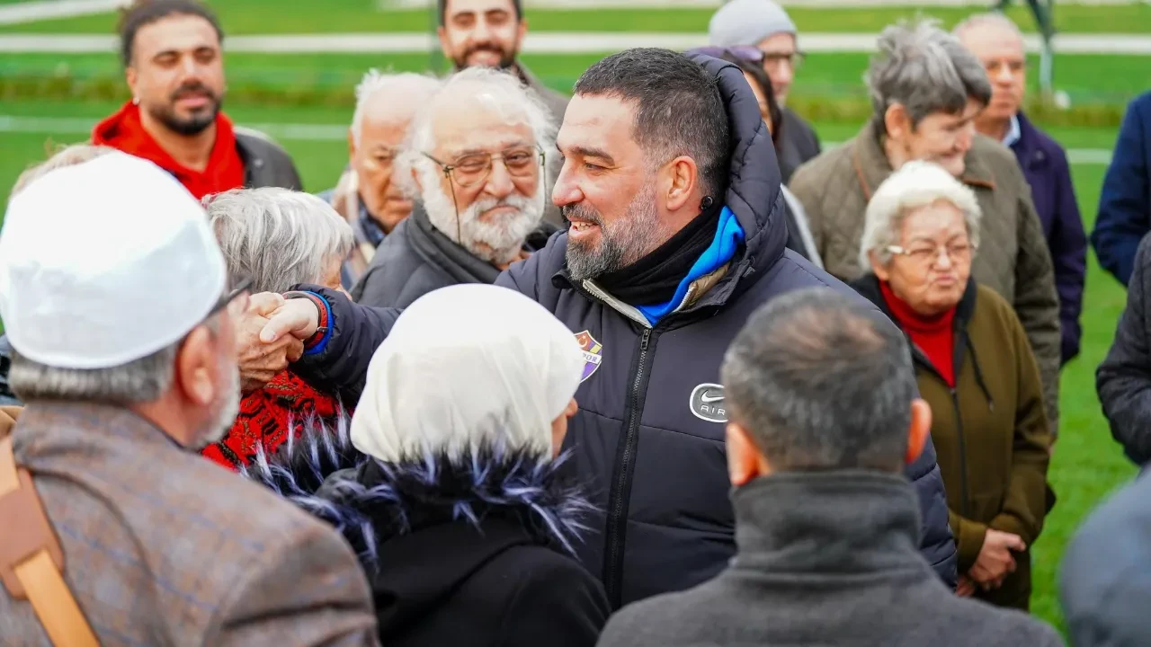 Eyüpspor'dan anlamlı ev sahipliği: Arda Turan ile tesisleri gezdiler 