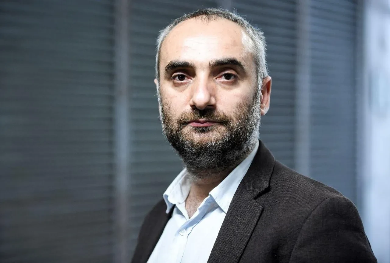 İsmail Saymaz neden ev hapsi cezası aldı? Emniyetteki işlemlerinin ardından İstanbul Adalet Sarayına sevk edilmişti