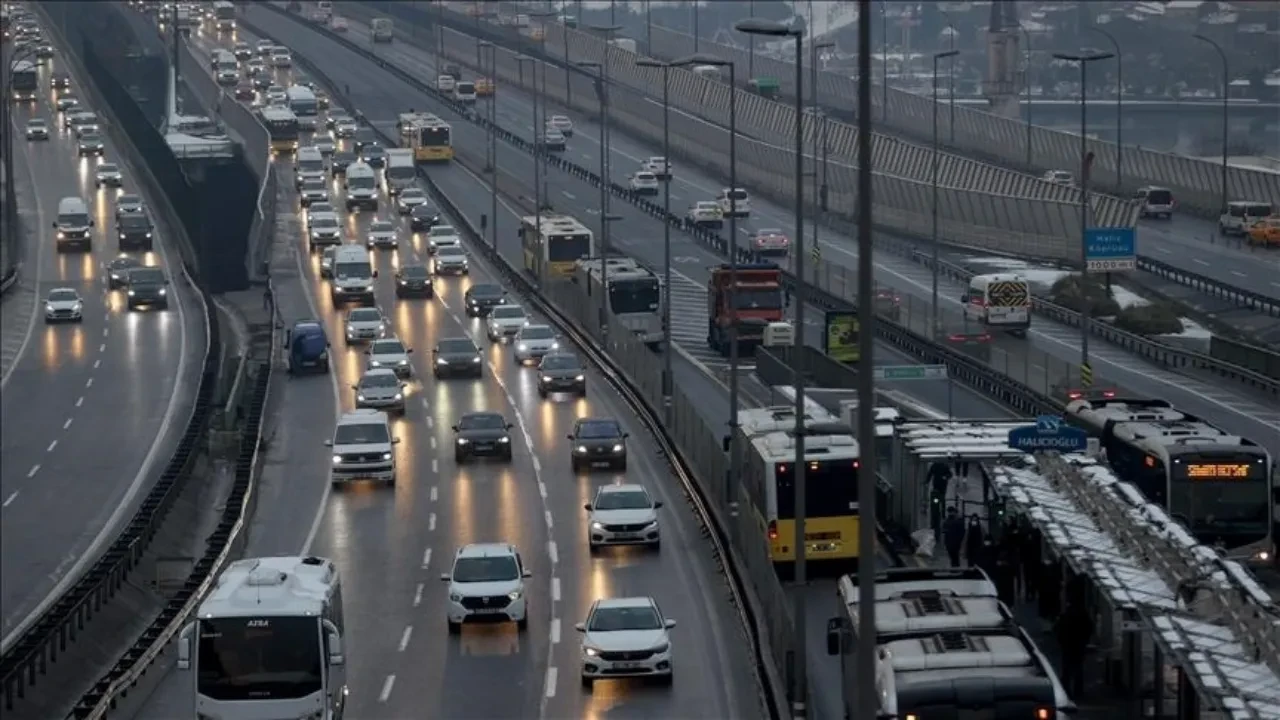 İstanbul’da trafiğe kapatılan yollar hangisi? Saraçhane’ye giden yollar kapandı