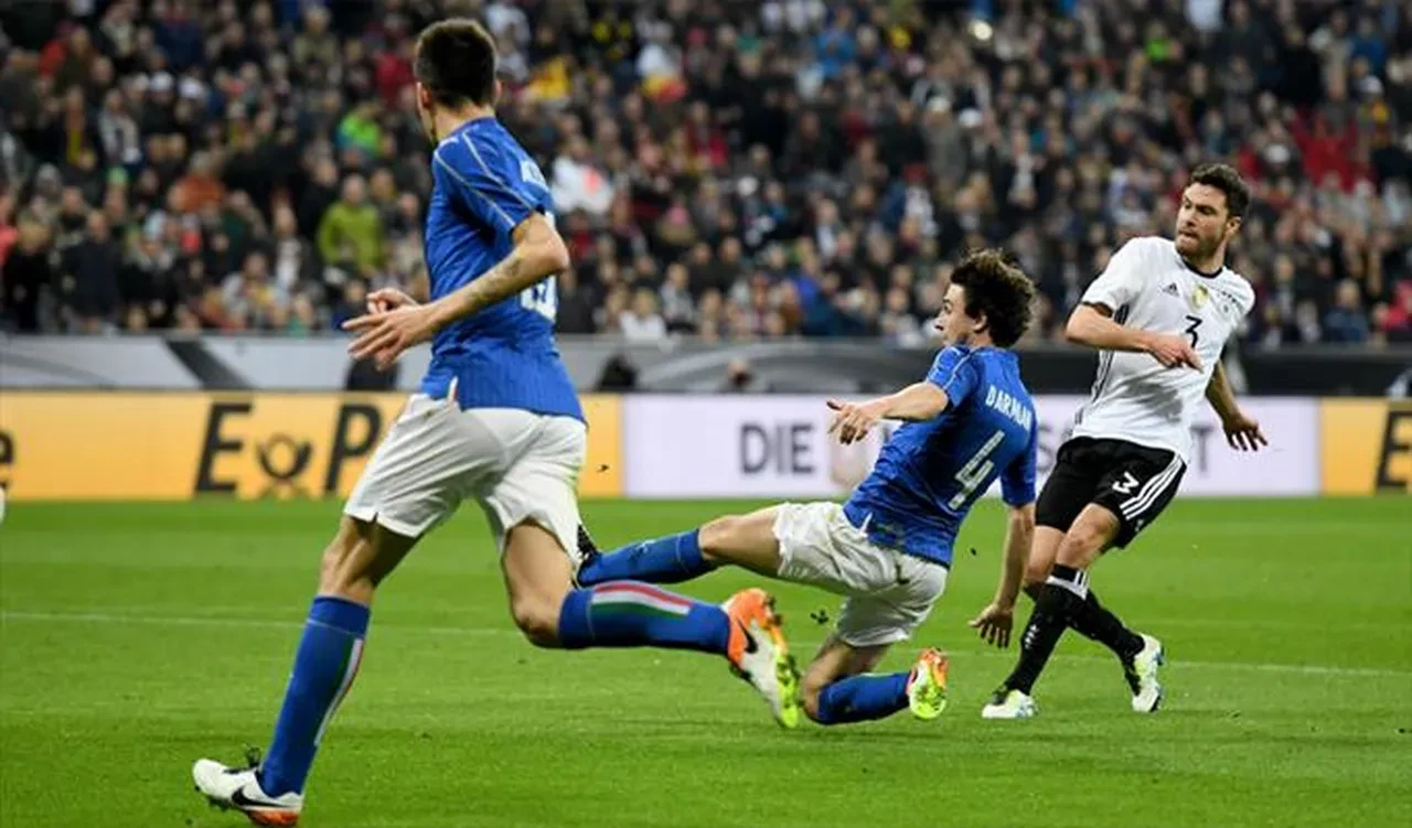 İtalya Almanya maçı kaç kaç bitti? Almanlar avantajı eline aldı
