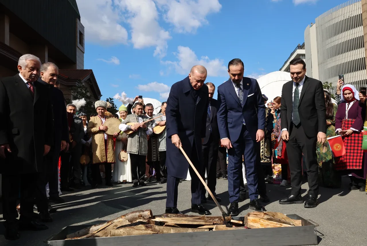 Nevruz bayram mı ilan edilecek? Cumhurbaşkanı Erdoğan Haliç Kongre Merkezi'nde konuşma yaptı