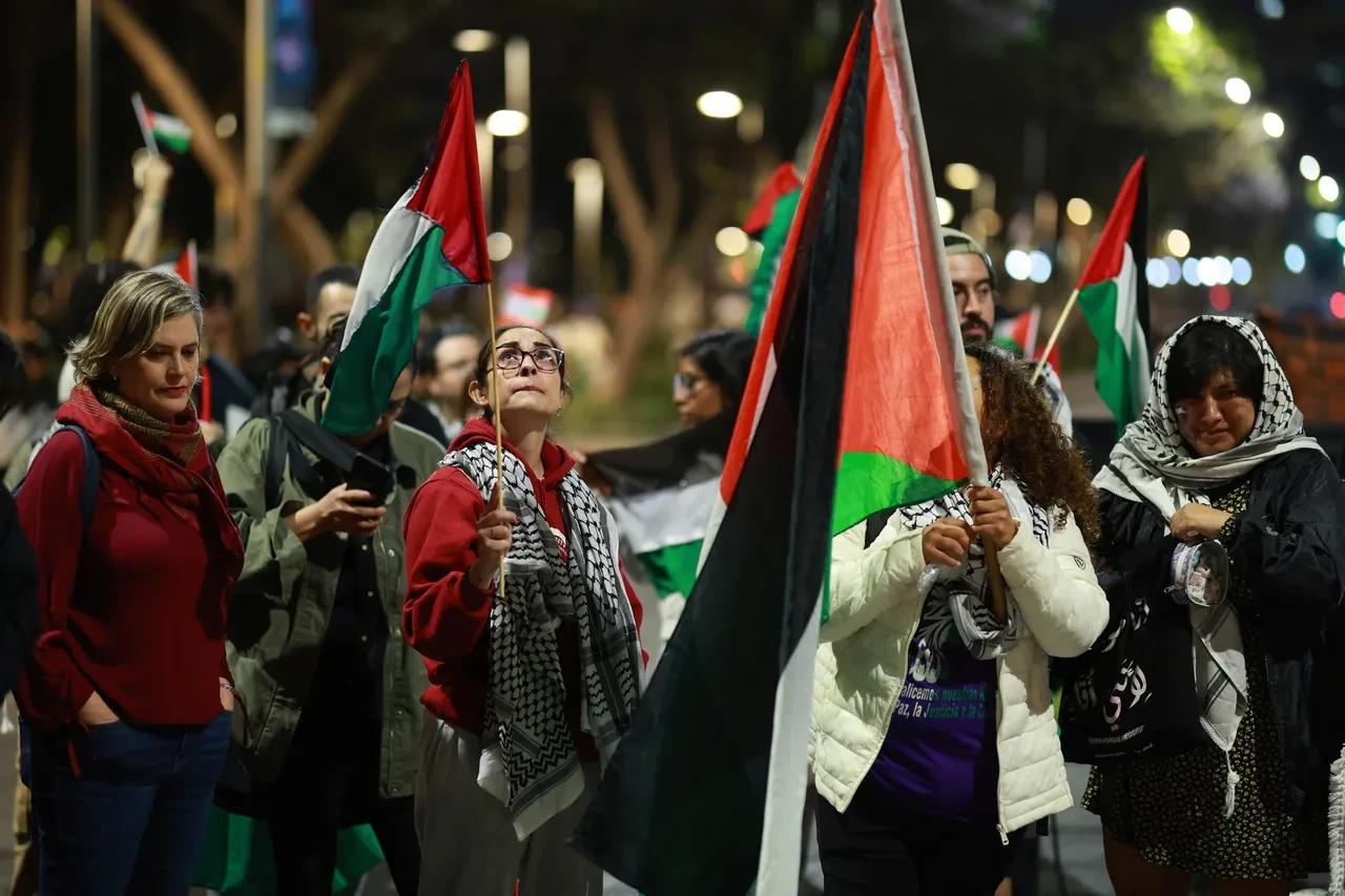 Meksika meydanı Gazze için haykırdı!