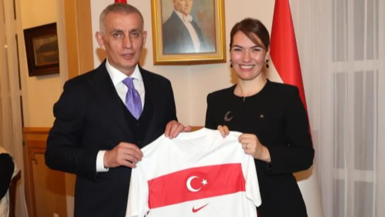 TFF Başkanı Hacıosmanoğlu Macaristan Büyükelçisini ziyaret etti!