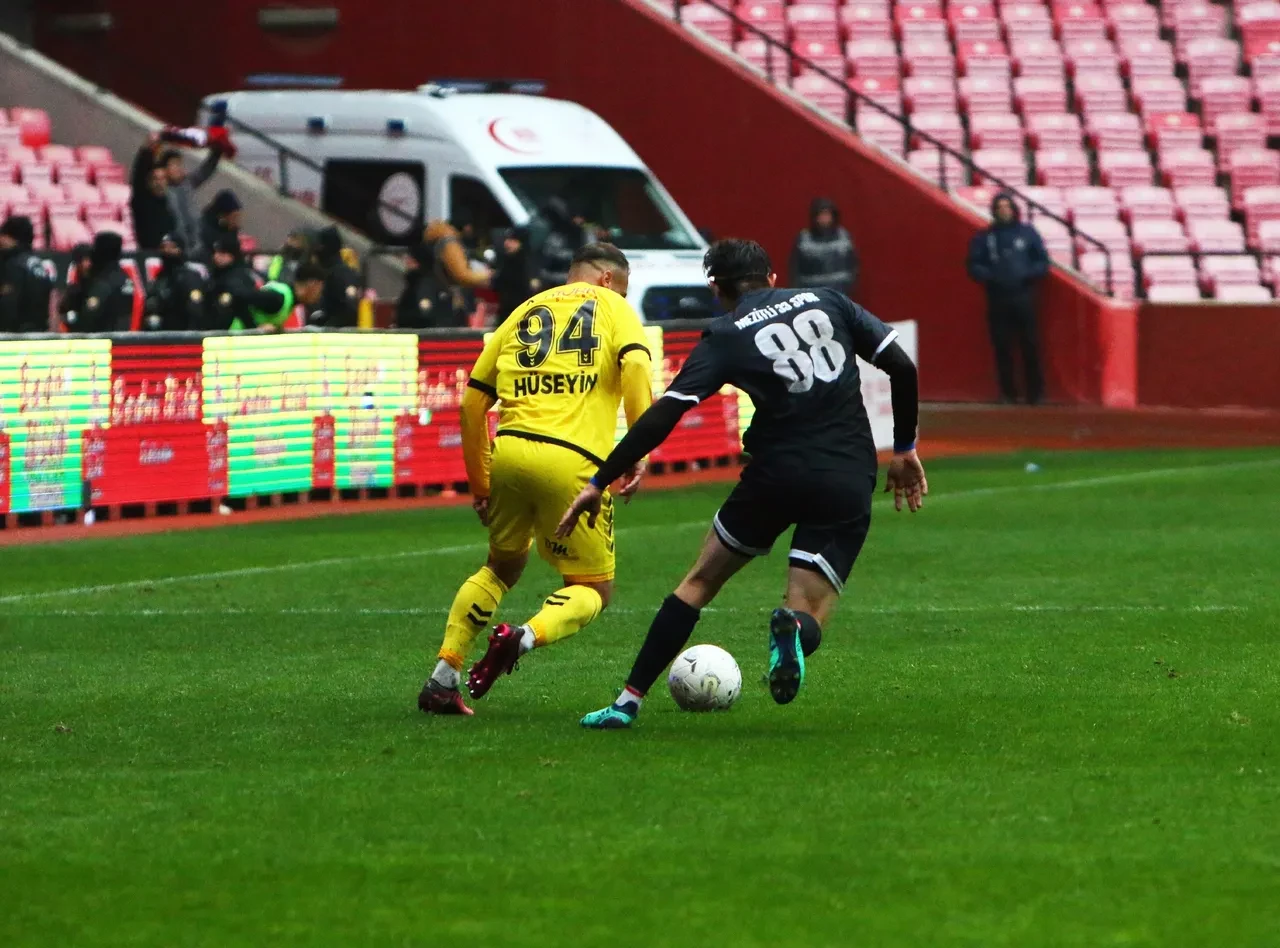Eskişehirspor maçı saat kaçta, hangi kanalda? 2 Eylül SK ile bugün karşılaşacak